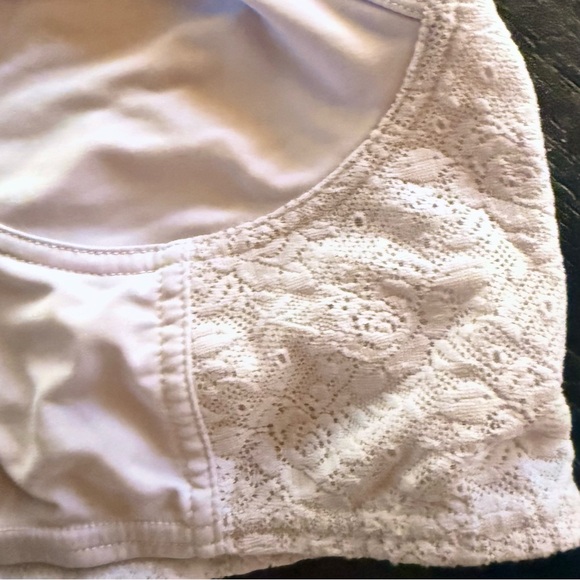 NWOT Set of 2 Free Pink and lavender Bras - Picture 7 of 8